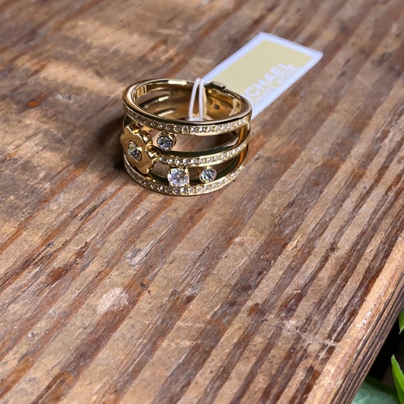 Michael Kors Gold Tone Flower Power Layered Ring with Clear Crystal Details - Picture 3 of 16